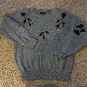 Chic Gray Embroidered Women's Sweater